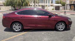 Chrysler 200 very good condition full