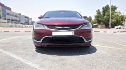 Chrysler 200 very good condition full